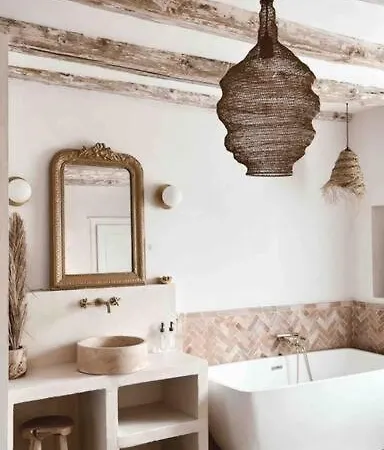 Maison Hortense 4 Etoiles Piscine Chauffee Et Sauna Villa *