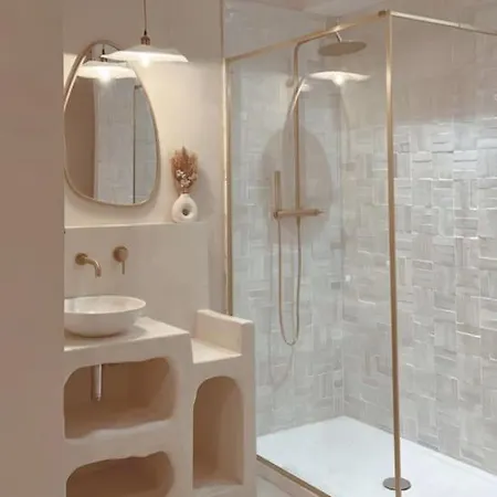 Maison Hortense 4 Etoiles Piscine Chauffee Et Sauna Villa *